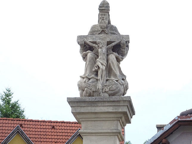 Potzneusiedl, Dreifaltigkeitssule