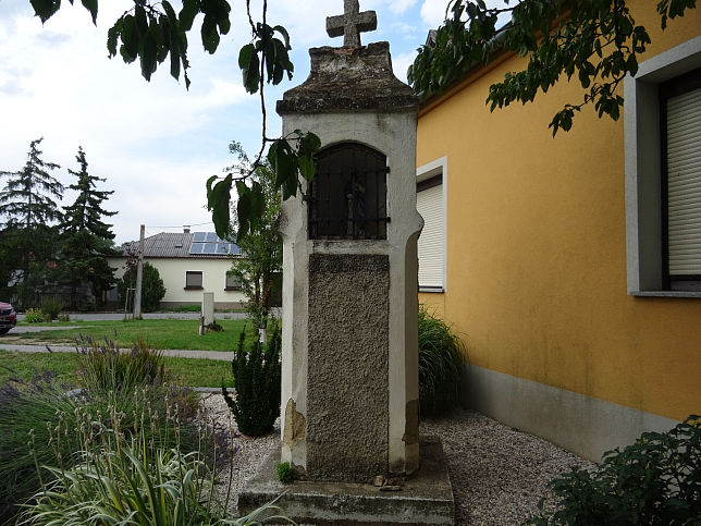 Potzneusiedl, Lichtsule