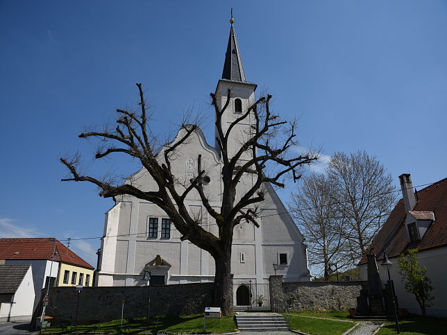 Rattersdorf, Pfarr- und Wallfahrtskirche