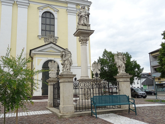 Rechnitz, Mariensule Hauptplatz