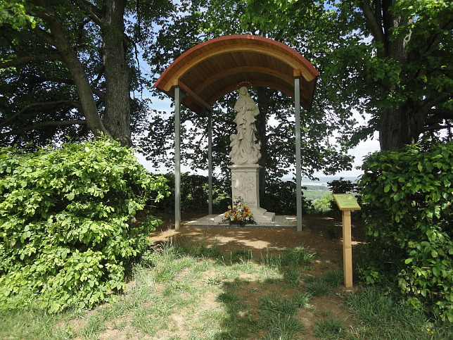 Rosenberg, Marienstatue