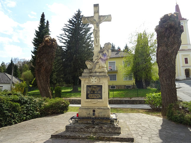 Rotenturm, Kriegerdenkmal