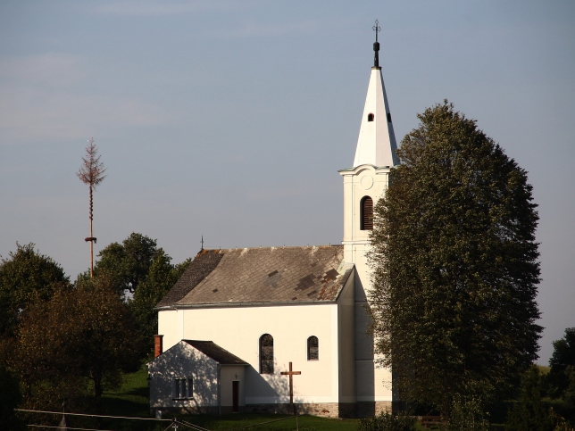 Salmannsdorf, Filialkirche Christi Himmelfahrt