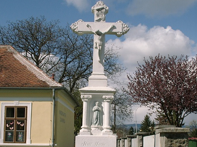 Schachendorf, Kreuz Wolf Maria