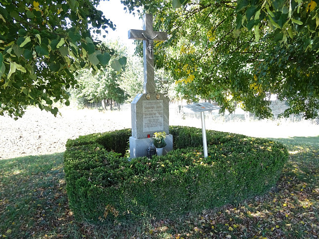 Schandorf, Kreuz in Sierta