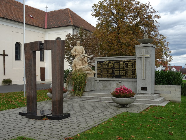 Stinatz, Kriegerdenkmal
