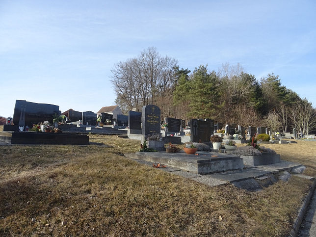Tauchen, Friedhof