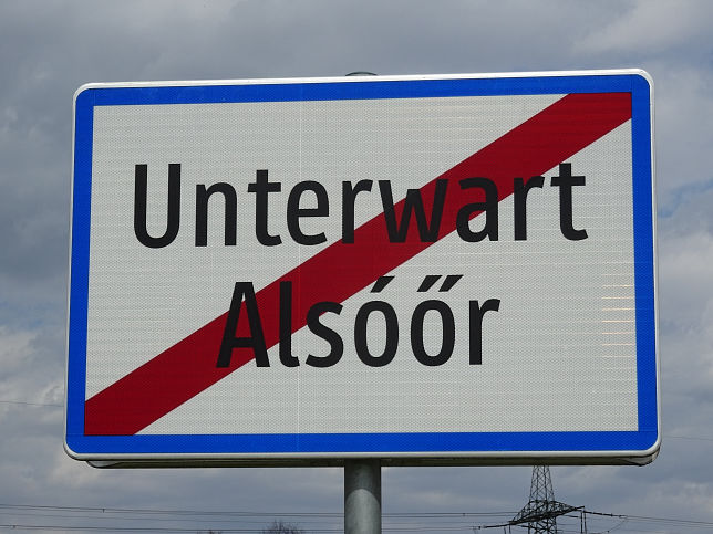 Unterwart, Ortstafel