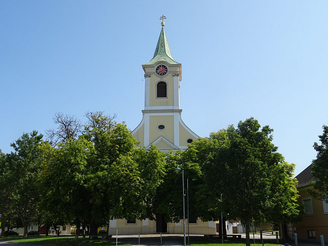 Weiden am See, Pfarrkirche Hl. Dreifaltigkeit