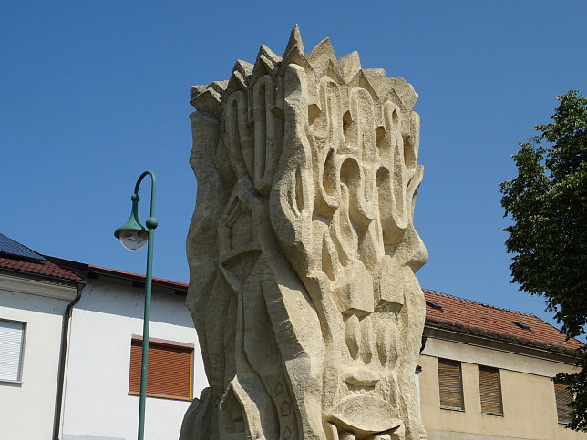 Weiden am See, Skulptur von Prof. Erich Stanschitz