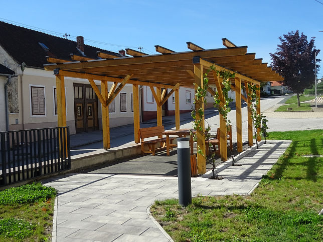 Woppendorf, Dorfplatz