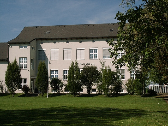Zemendorf-Stöttera, Volksschule