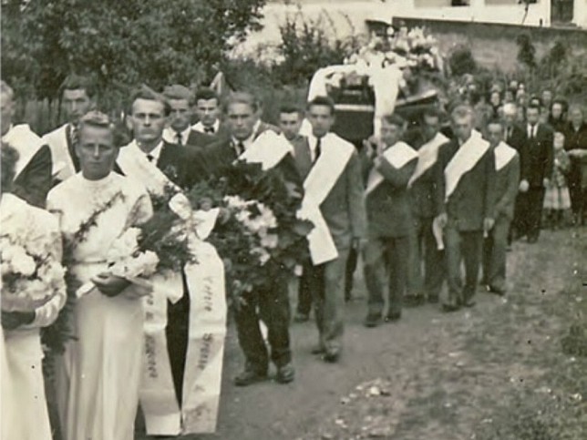 Badersdorf, Begrbnis