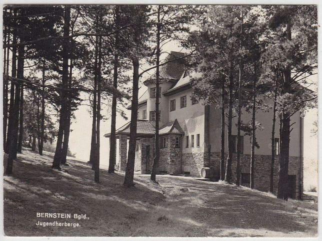 Bernstein, Jugendherberge