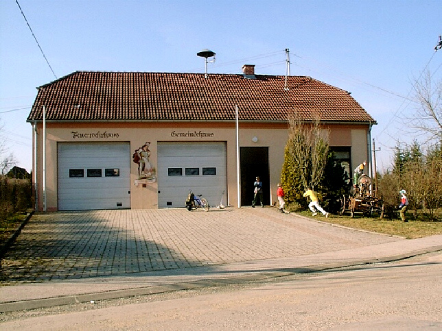 Eisenzicken, Feuerwehrhaus