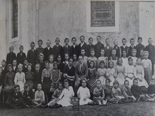Großmürbisch, Volksschule