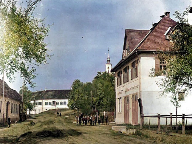 Heiligenkreuz, Untere Hauptstrae