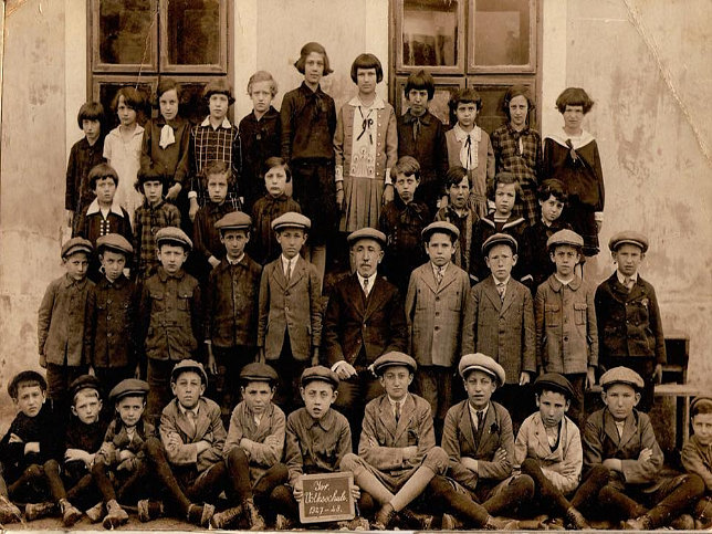 Lackenbach, Volksschule