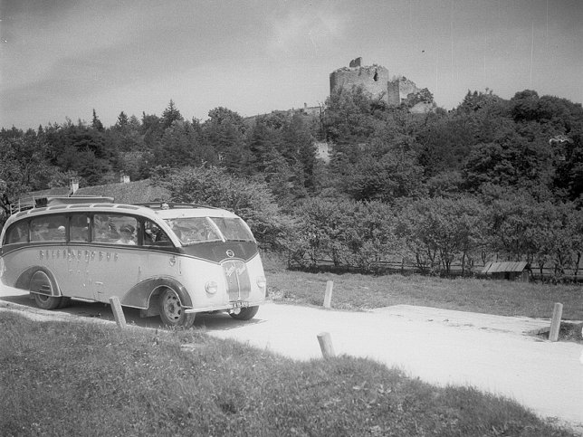 Landsee, Autobus