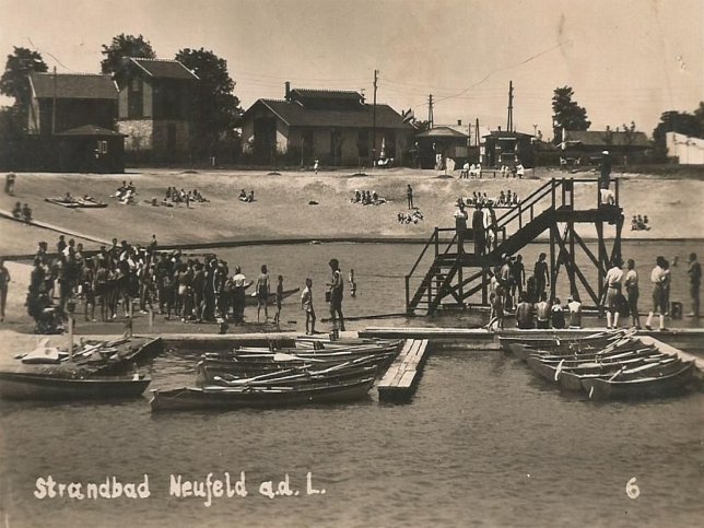 Neufeld an der Leitha, Strandbad