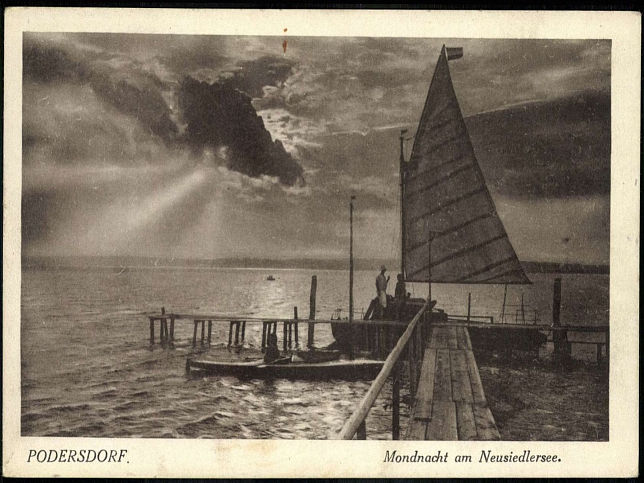 Podersdorf, Mondnacht