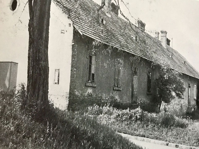 Sigle, Gesindehaus
