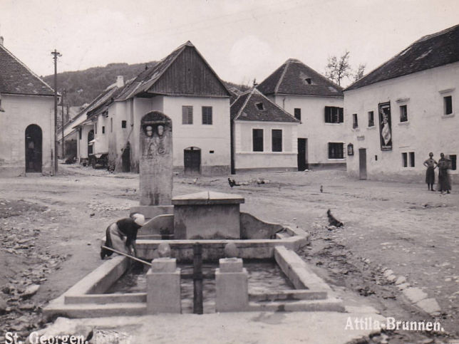 St. Georgen, Attilabrunnen