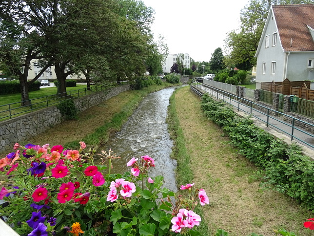 Gerichtsbergweg W65